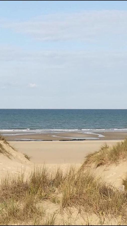 Camping De La Mer 卡米尔斯 外观 照片