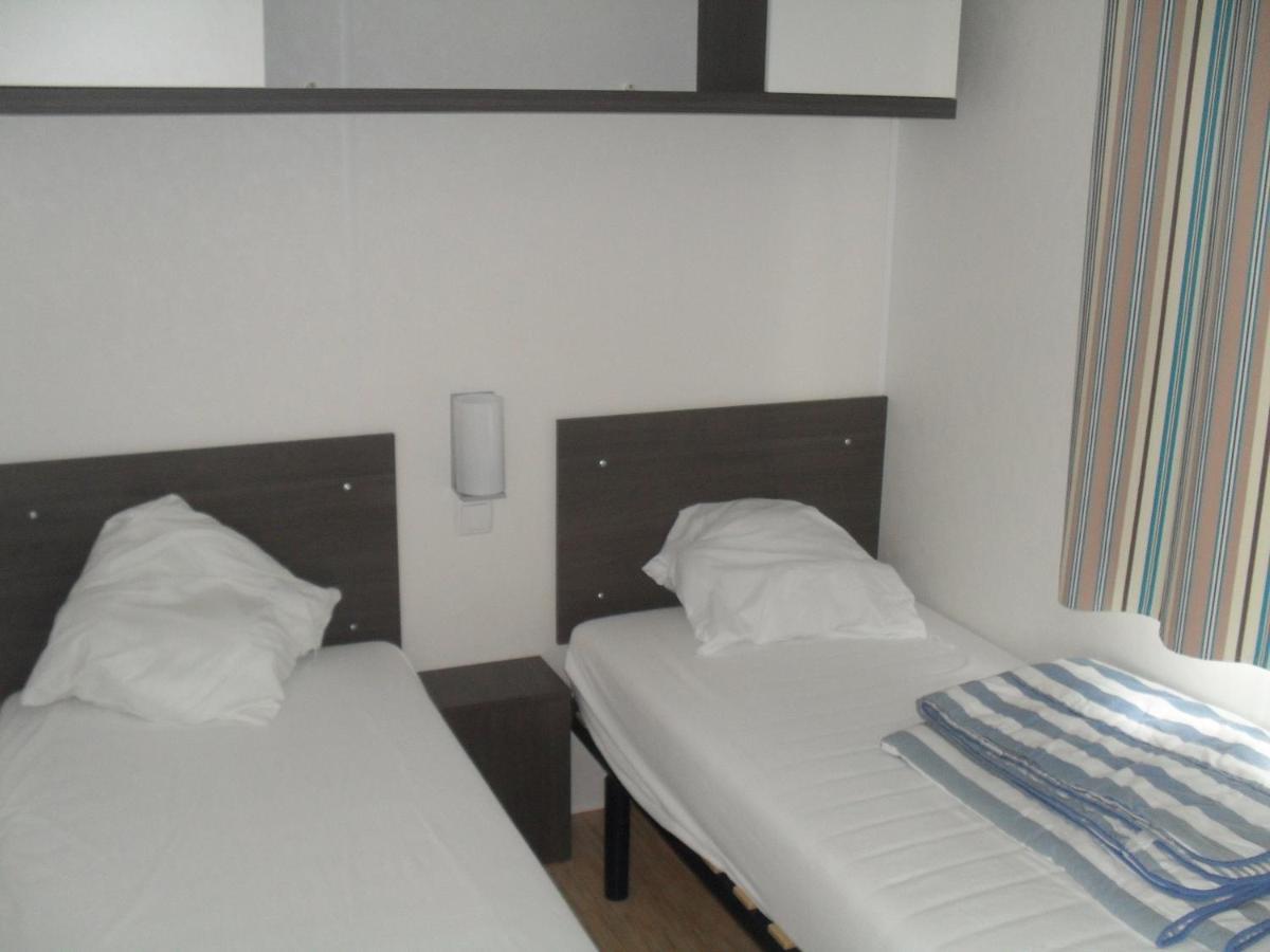 Camping De La Mer 卡米尔斯 外观 照片